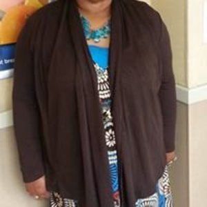 Meet your Posher, Deborah